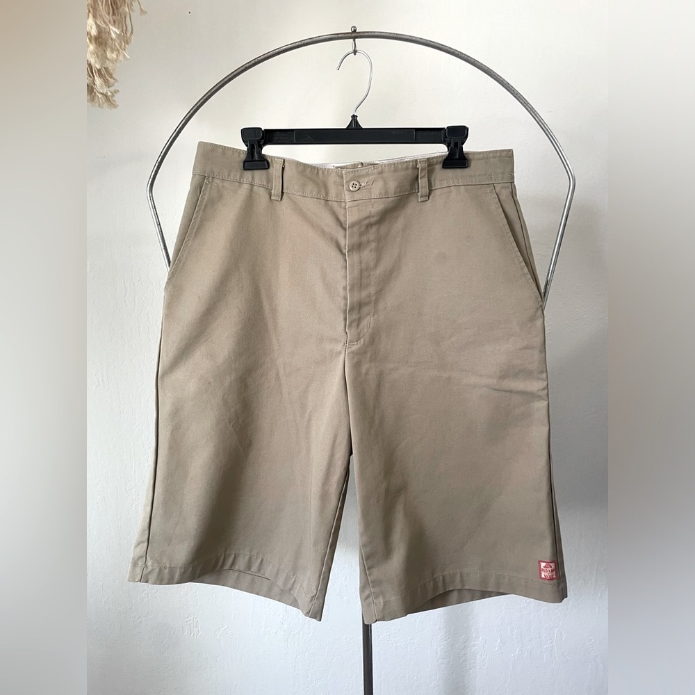 Men's Tan Vans Red Cap Shorts